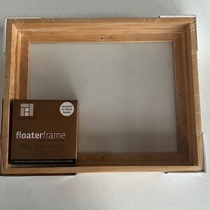Floater frame for 11 X 14 inch